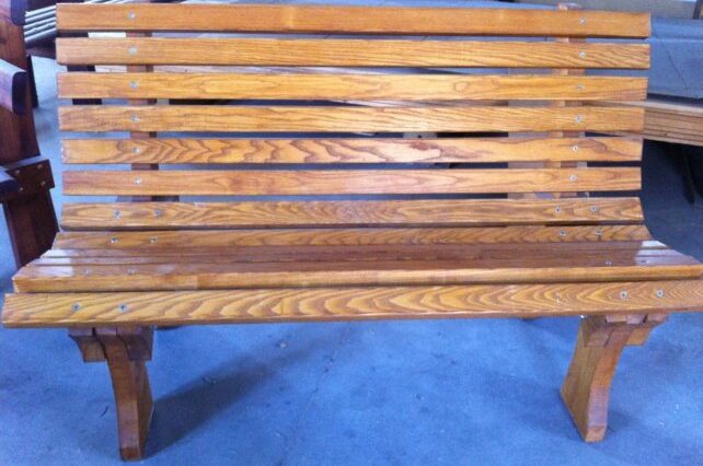 Panchina in legno massello